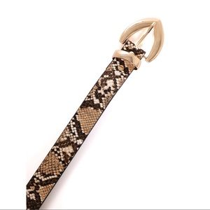 Fashion Nova Snakeskin Belt